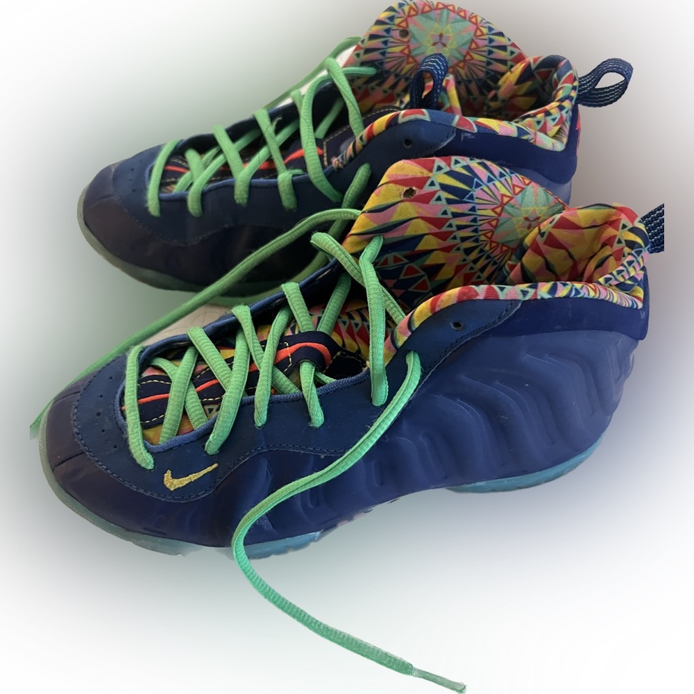 Nike foamposite size 3Y still in good condition